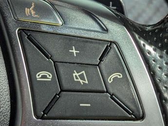 MERCEDES-BENZ A-CLASS 2.0 A45 AMG 4Matic Auto 4WD 5dr