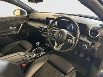Mercedes-Benz A Class 1.3 A200 Sport Euro 6 (s/s) 5dr