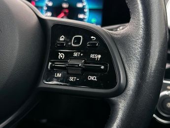 Mercedes-Benz A Class 1.5 A180d SE (Executive) 7G-DCT Euro 6 (s/s) 5dr