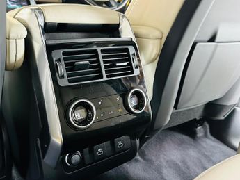 Land Rover Range Rover Sport 3.0 D300 MHEV Autobiography Dynamic Auto 4WD Euro 6 (s/s) 5dr
