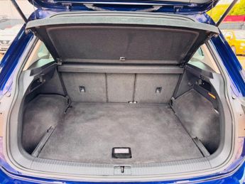 Volkswagen Tiguan 2.0 TDI SE Navigation DSG 4Motion Euro 6 (s/s) 5dr