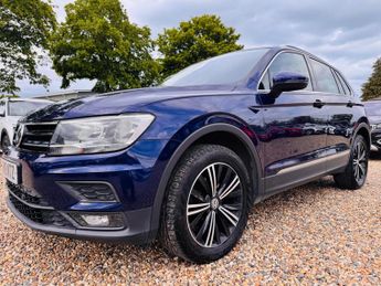 Volkswagen Tiguan 2.0 TDI SE Navigation DSG 4Motion Euro 6 (s/s) 5dr