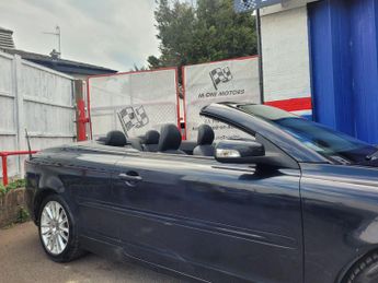 Volvo C70 2.5 T5 SE Convertible 2dr Petrol Manual (217 g/km, 220 bhp)