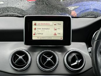 Mercedes-Benz GLA 2.1 GLA220 CDI AMG Line 7G-DCT 4MATIC Euro 6 (s/s) 5dr