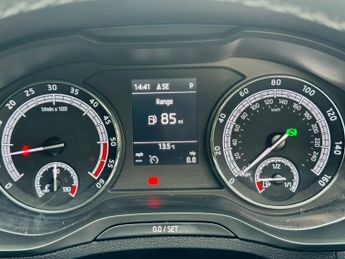 Skoda Karoq 1.6 TDI SE Technology DSG Euro 6 (s/s) 5dr