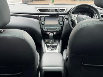 Nissan Qashqai 1.6 dCi Tekna XTRON 2WD Euro 6 (s/s) 5dr