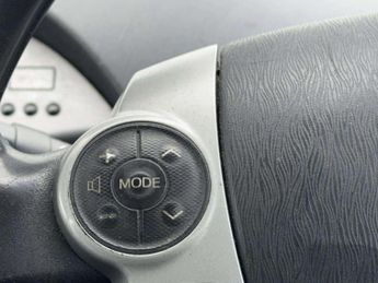 Toyota Prius 1.8 VVT-h T3 CVT Euro 5 (s/s) 5dr