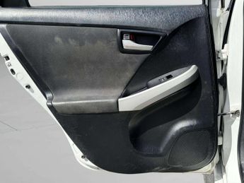 Toyota Prius 1.8 VVT-h T3 CVT Euro 5 (s/s) 5dr