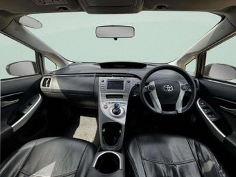 Toyota Prius 1.8 VVT-h T3 CVT Euro 5 (s/s) 5dr