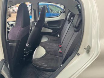 Toyota AYGO 1.0 VVT-i Ice MultiMode Euro 5 5dr