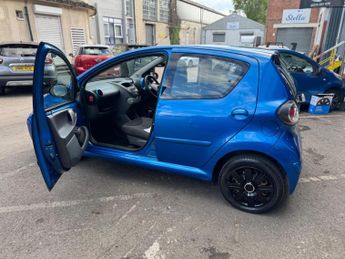 Toyota AYGO 1.0 VVT-i Blue MultiMode Euro 4 5dr
