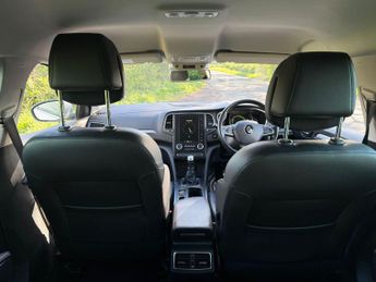 Renault Megane 1.6 dCi Signature Nav Euro 6 (s/s) 5dr