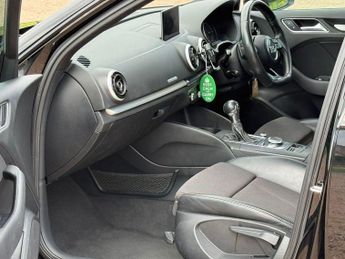 Audi A3 2.0 TDI S line Sportback S Tronic Auto 6Spd quattro Euro 6 (s/s)