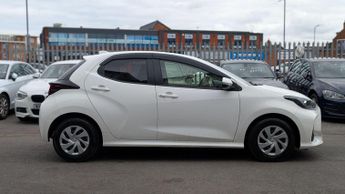 Toyota Yaris 1.5 VVT-h Icon E-CVT Euro 6 (s/s) 5dr