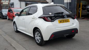 Toyota Yaris 1.5 VVT-h Icon E-CVT Euro 6 (s/s) 5dr