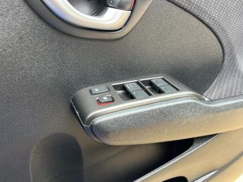 Honda Jazz 1.4 i-VTEC ES CVT Euro 5 5dr