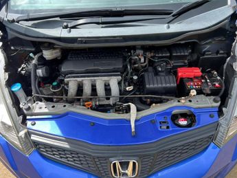 Honda Jazz 1.4 i-VTEC ES CVT Euro 5 5dr