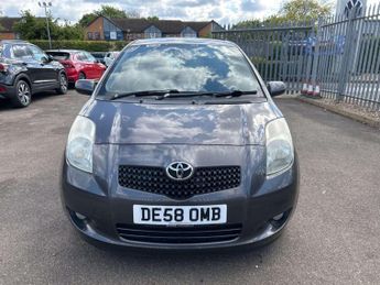 Toyota Yaris 1.3 VVT-i SR 5dr