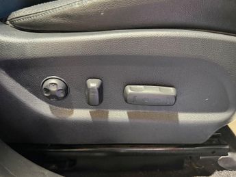 Hyundai Santa Fe 2.2 CRDi Blue Drive Premium Auto 4WD Euro 6 (s/s) 5dr