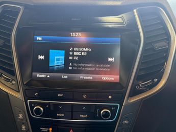 Hyundai Santa Fe 2.2 CRDi Blue Drive Premium Auto 4WD Euro 6 (s/s) 5dr