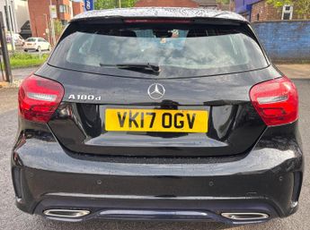 Mercedes-Benz A Class 1.5 A180d AMG Line (Premium) 7G-DCT Euro 6 (s/s) 5dr