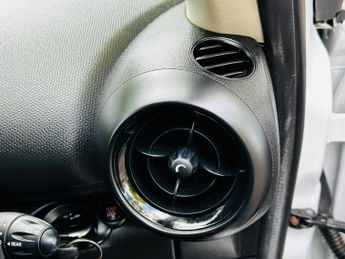 MINI Countryman 2.0 Cooper SD SUV 5dr Diesel Auto Euro 5 (143 ps)