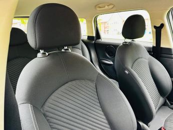 MINI Countryman 2.0 Cooper SD SUV 5dr Diesel Auto Euro 5 (143 ps)