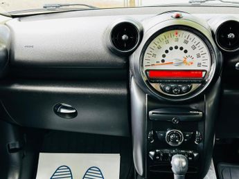 MINI Countryman 2.0 Cooper SD SUV 5dr Diesel Auto Euro 5 (143 ps)