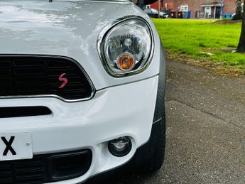 MINI Countryman 2.0 Cooper SD SUV 5dr Diesel Auto Euro 5 (143 ps)