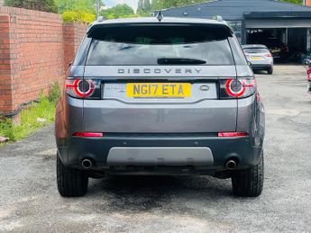 Land Rover Discovery Sport 2.0 TD4 HSE Black Auto 4WD Euro 6 (s/s) 5dr