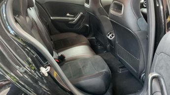 Mercedes-Benz A Class 1.5 A180d AMG Line (Executive) Hatchback 5dr Diesel 7G-DCT Euro 