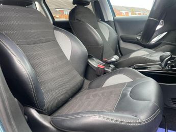 Peugeot 2008 1.2 PureTech Allure SUV 5dr Petrol EAT Euro 6 (s/s) (110 ps)