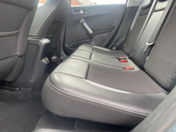 Peugeot 2008 1.2 PureTech Allure SUV 5dr Petrol EAT Euro 6 (s/s) (110 ps)