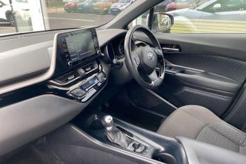 Toyota C-HR 1.8 VVT-h Icon CVT Euro 6 (s/s) 5dr