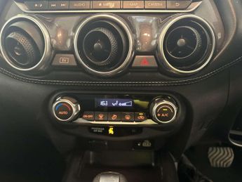 Nissan Juke 1.6 N-Connecta SUV 5dr Petrol Hybrid Auto Euro 6 (143 ps)