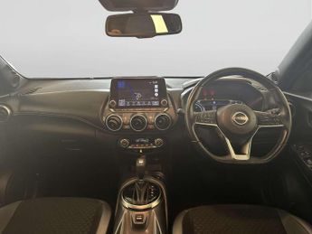 Nissan Juke 1.6 N-Connecta SUV 5dr Petrol Hybrid Auto Euro 6 (143 ps)