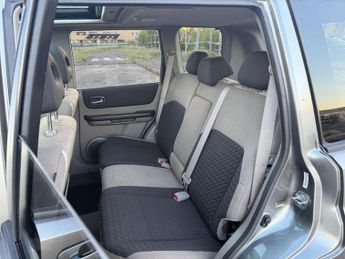 Nissan X-Trail 2.5i Columbia SUV 5dr Petrol Automatic (231 g/km, 165 bhp)