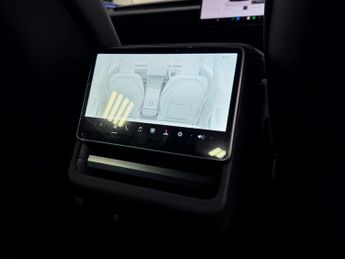 Tesla Model 3 Saloon 4dr Electric Auto RWD (208 ps)