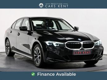 BMW 330 330e xDrive Sport Saloon