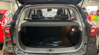 MG MG ZS 44.5kWh Exclusive Auto 5dr
