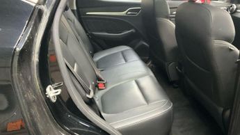 MG MG ZS 44.5kWh Exclusive Auto 5dr