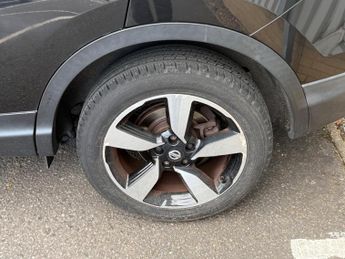 Nissan Qashqai 1.2 DIG-T N-Connecta 2WD Euro 6 (s/s) 5dr