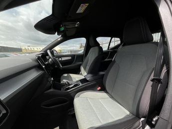 Volvo Xc40 CORE T4 RECHARGE AUTO