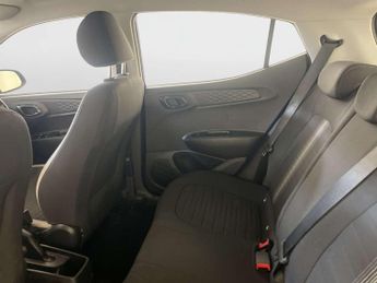 Hyundai i10 1.0 SE Hatchback 5dr Petrol Manual Euro 6 (s/s) (67 ps)