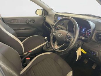 Hyundai i10 1.0 SE Hatchback 5dr Petrol Manual Euro 6 (s/s) (67 ps)