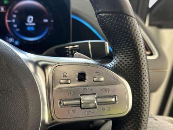 Mercedes-Benz EQC EQC 400 80kWh AMG Line (Premium Plus) SUV 5dr Electric Auto 4MAT