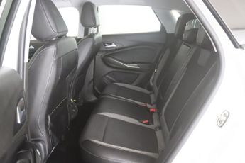 Vauxhall Grandland X 1.2 Turbo SRi Nav Auto Euro 6 (s/s) 5dr