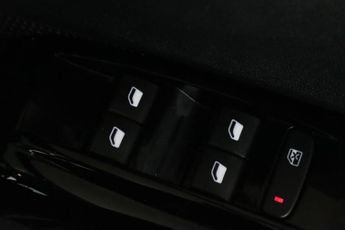 Citroen C3 1.2 PureTech Shine Plus EAT6 Euro 6 (s/s) 5dr