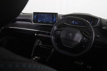 Peugeot E-2008 50kWh Allure Premium + Auto 5dr (7kW Charger)