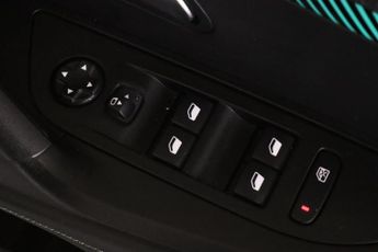 Peugeot E-2008 50kWh Allure Premium + Auto 5dr (7kW Charger)